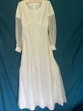 White Long Sleeve Lace Yoke Dress